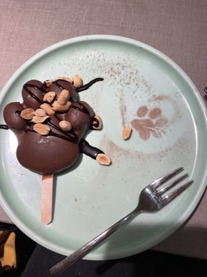 “Snickers"  at Katzentempel - Freiburg in Freiburg