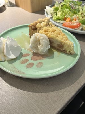 Apple pie with vanilla ice creamm  at Katzentempel - Freiburg in Freiburg