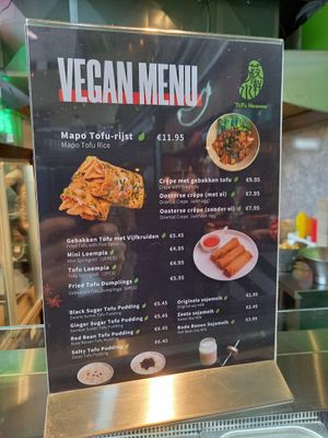 Vegan menu at Tofu Heaven in Rotterdam