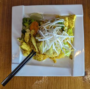 Singapore Vegan Noodle at Dee Dee Vegan Thai in Portland