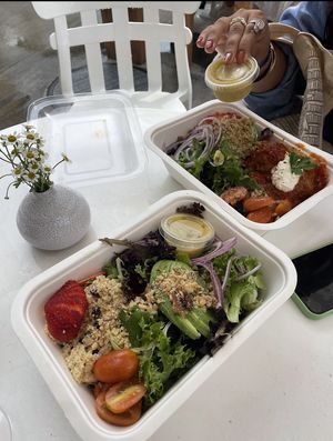 2022 pic! I once again have the salad and my friend had the salad with meatballs (not veg/vegan friendly!)  at Arvo Cafe in Honolulu