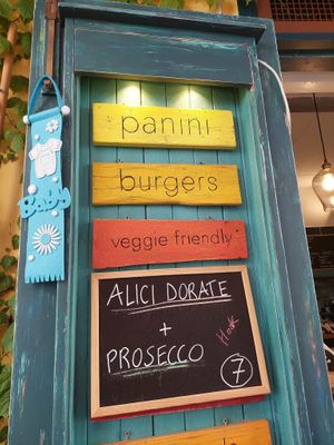 Veggie Friendly at Hook - No Flag Food in Procida