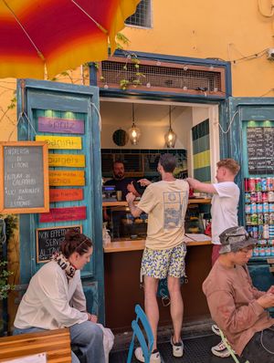  at Hook - No Flag Food in Procida