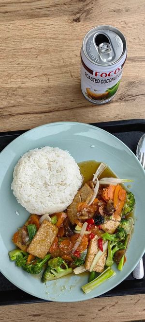 Huu at OnThai - Rudnik  in Ljubljana