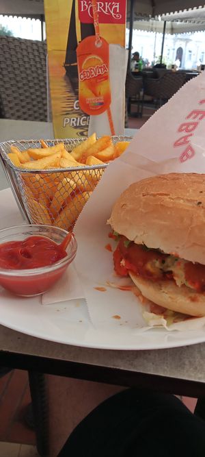  at Okrepčevalnica Barka in Piran