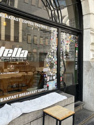 Extérieur   at Stella Specialty Coffee Bar in Brussels