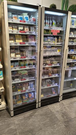 Cooling counter at Reformhaus Engelhardt in Luebeck