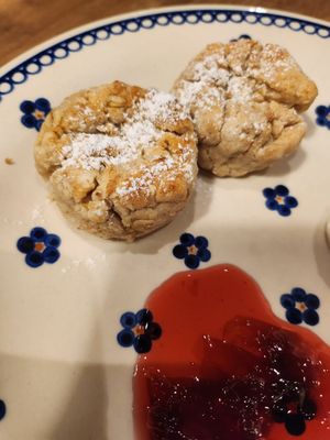 Scones at Love Table in Osaka