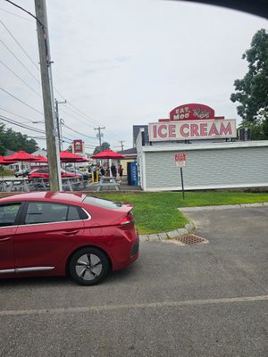  at Moo's Place Homemade Ice Cream in Derry