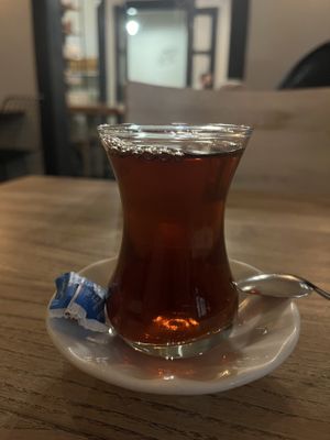 Çay  at Viya Kitap Kafe Yemek in Trabzon