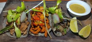 Vegan tacos at La Hoja Verde in Tulum