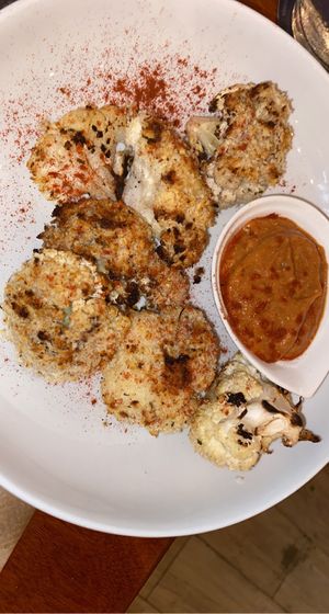 Roasted cauliflower with a very good dipping sauce  at La Hoja Verde in Tulum