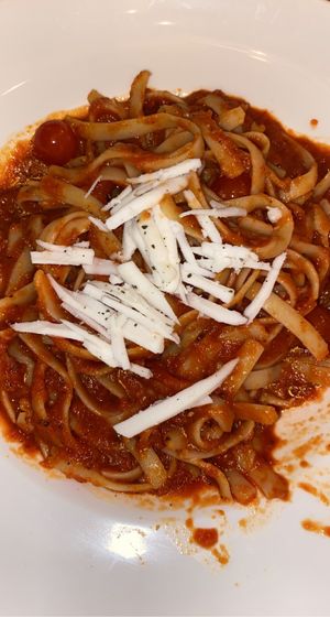 Fettuccini with some vegan cheese at La Hoja Verde in Tulum