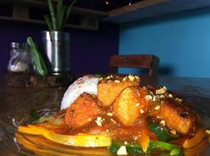 Vegan curries at La Hoja Verde in Tulum