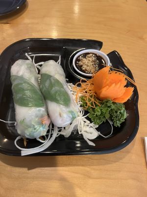 Vegetable summer rolls  at Bangkok Café in New Paltz