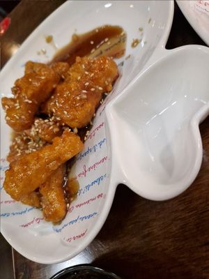 Sweet and sour chicken at Vegan Kitchen - 비건 키친 in Seoul