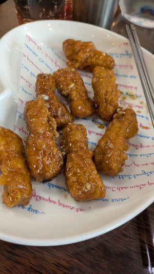 Garlic chicken at Vegan Kitchen - 비건 키친 in Seoul