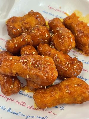 Vegan chicken - sweet Korean sauce   at Vegan Kitchen - 비건 키친 in Seoul