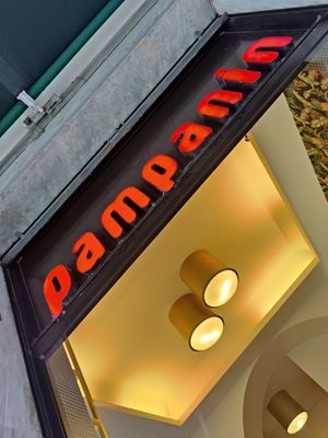  at Gelateria Pampanin in Verona