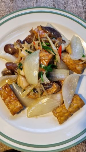 Fried tempeh (DELICIOUS) at Samui Health Shop by Lamphu in Koh Samui