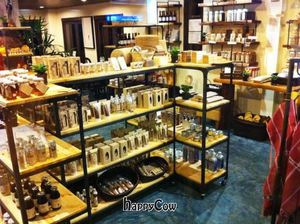 Center at Samui Health Shop by Lamphu in Koh Samui