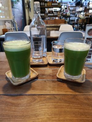 smoothies at Samui Health Shop by Lamphu in Koh Samui