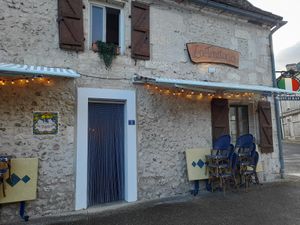 Outside at La Trattoria in Saint-severin