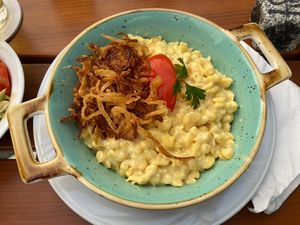 Vegane Kässpätzle  at Klosterwirt Schönbrunn in Roehrmoos