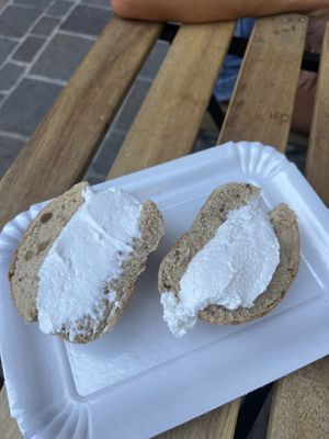 Vegan maritozzo  at Bonjour Boulangerie in Pescara