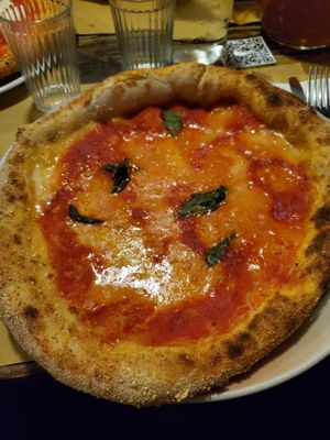 Margherita vegan at Pizzeria Nonno Chitò in Teramo