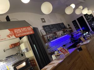 Lokation   at Planty Pizza in Vienna