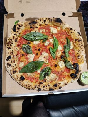  at Planty Pizza in Vienna