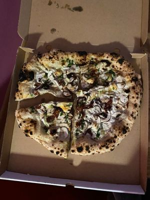  at Planty Pizza in Vienna