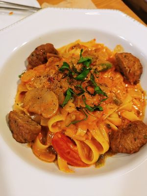 Rose pasta with meatballs at Veggie Chan - 베지찬 in Seoul
