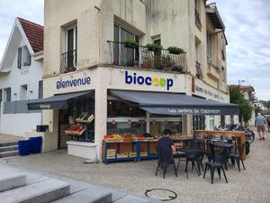  at Biocoop in Capbreton