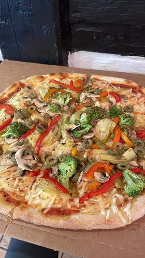 De la vega but with vegan cheese   at Pizza Klub  in Copenhagen