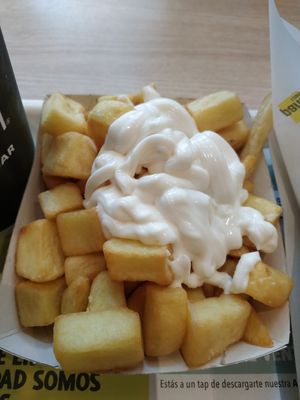 Mayonnaise fries at Pans & Company - Puerto Venecia in Zaragoza