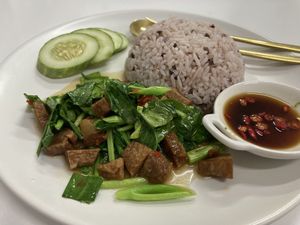 Crispy pork and kale  at Vegan House Pattaya in Pattaya