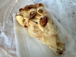 apple cake  at Bäckerei Riegler - Hauptbahnhof Mannheim in Mannheim