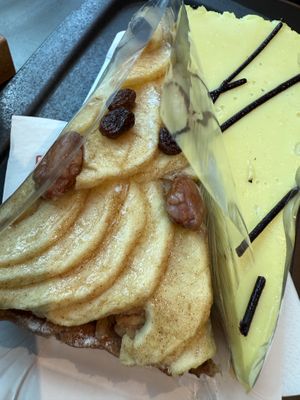 vegan cake  at Bäckerei Riegler - Hauptbahnhof Mannheim in Mannheim
