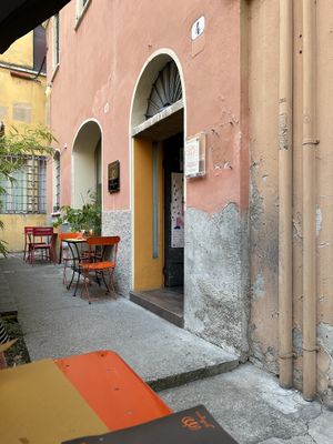 Giallozucca  at Giallozucca in Mantova