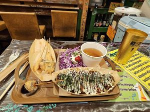 The food at OKO Takoyaki in Osaka