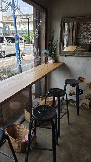  at 令月 ReyGetsu Vegan Cake Shop in Ikoma