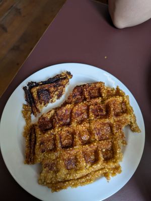 Miso waffle: 2/5 at Sfera in Berlin