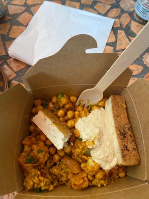 Small salad box at Alpha Bar in Oxford