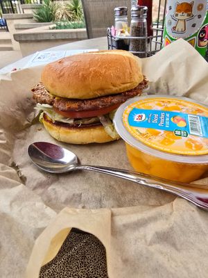  at Macky's Grill in Payson