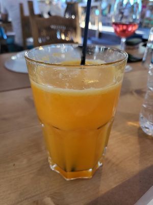 Fresh orange juice at Ionion Fish Restaurant in Syvota