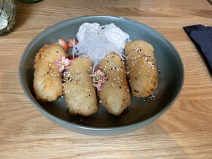 Baked Banana with vanilla ice cream  at Project Vegan in Koblenz