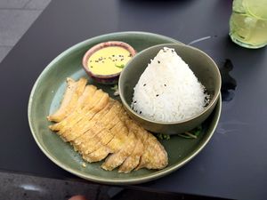 Kindergericht (Reis statt Süßkartoffelpommes) at Project Vegan in Koblenz
