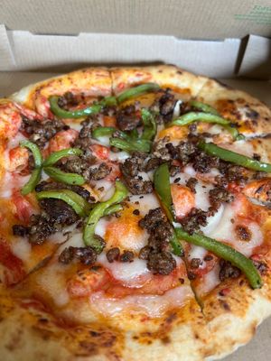  at Slicely Pizza in Keaau